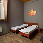 Mezzanine Hotel