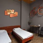 Hotel Mezzanine 2*