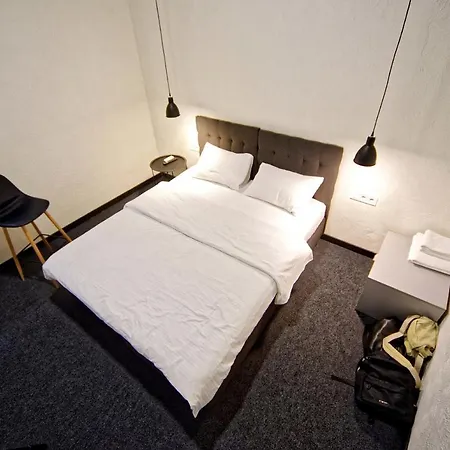 Mezzanine 敖德萨